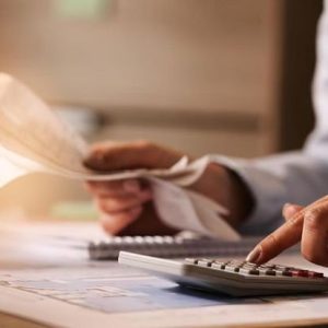 خدمات المراجعة المحاسبة